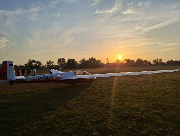 Start im Sonnenaufgang K13