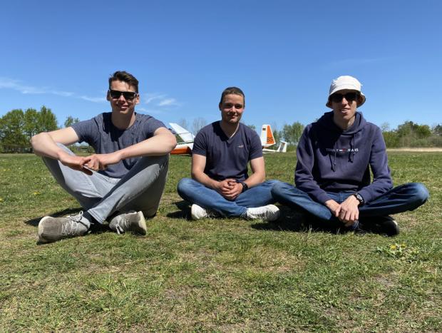 Prüfung bestanden: Max Friedrich, Luca Vogt, Emil Büge Prüfung bestanden: Max Friedrich, Luca Vogt, Emil Büge