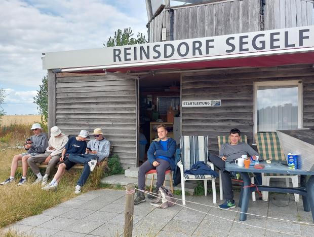 Sitzen am Start